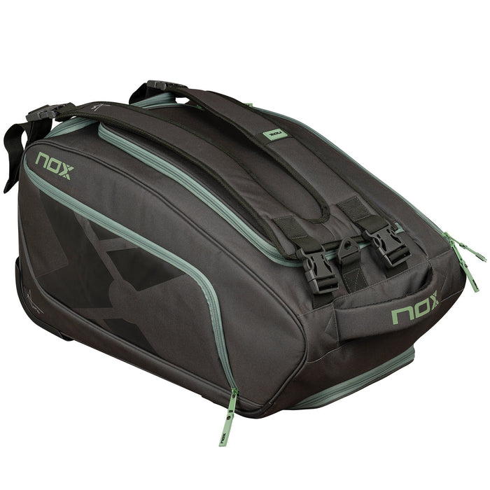 AT10 COMPETITION Trolley Bag